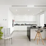 Apartman Court View - Modern 2 Bedroom Lagos