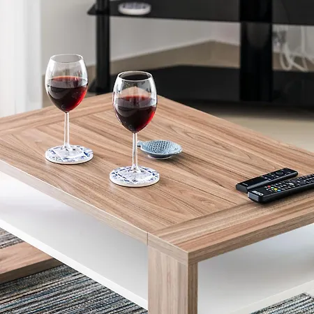 Court View - Modern 2 Bedroom *