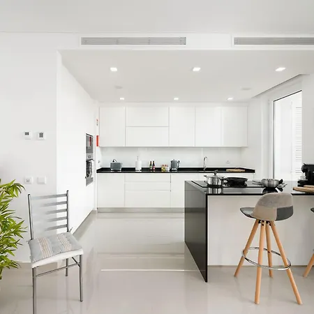 Διαμέρισμα Court View - Modern 2 Bedroom Λάγος